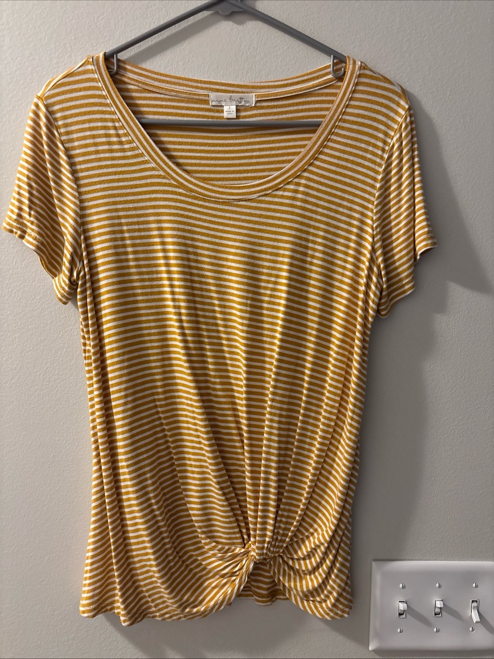 nine britton Yellow & White Striped Tie-Front Short Sleeve Tee